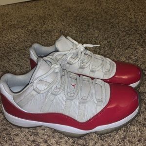 Air Jordan 11 Retro Low ‘Cherry’ 2016